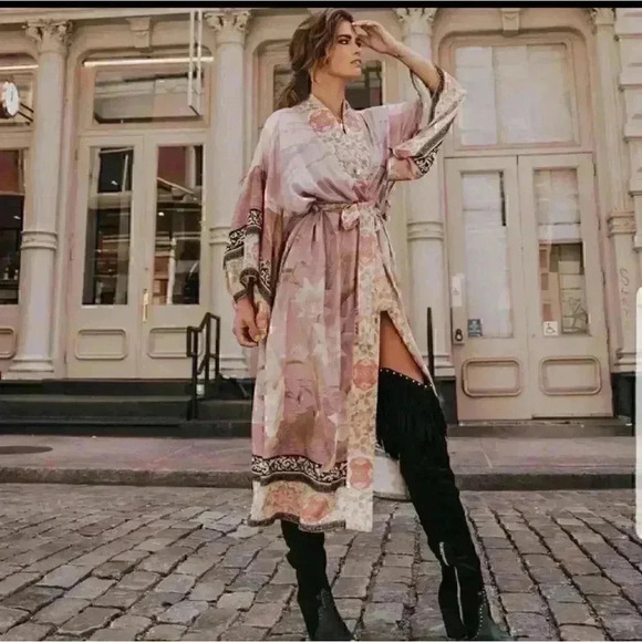 Dresses & Skirts - NEW VINTAGE BOHEMIAN ROBE KIMONO
